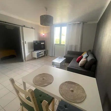 Apartment Agreable T3 Tout Equipe En Hypercentre *